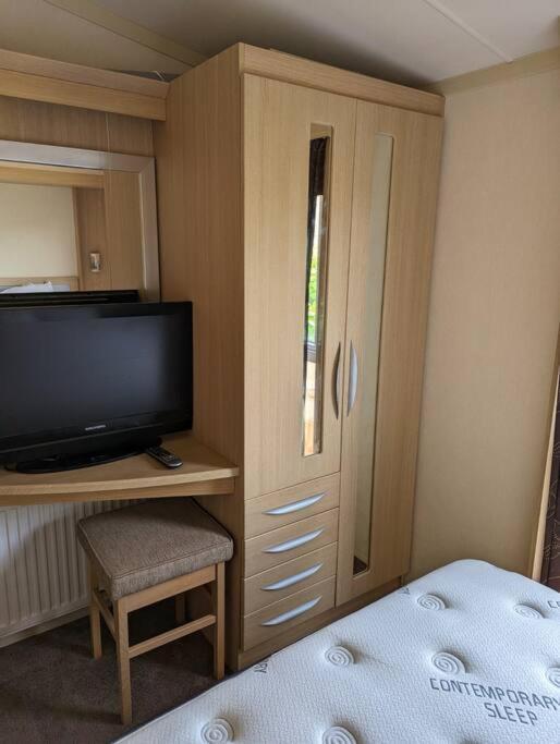 6 Berth Holiday Home On Ocean Edge Near Morecambe Heysham Exterior photo